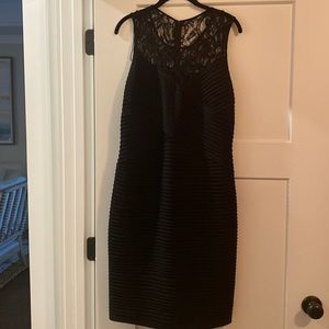 Scarlett Nite MIDI black dress